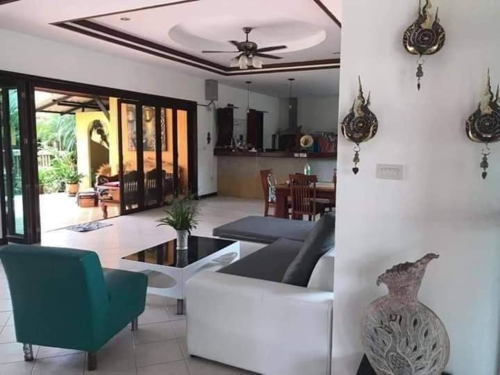Villa Chaya Khao Lak Exterior foto