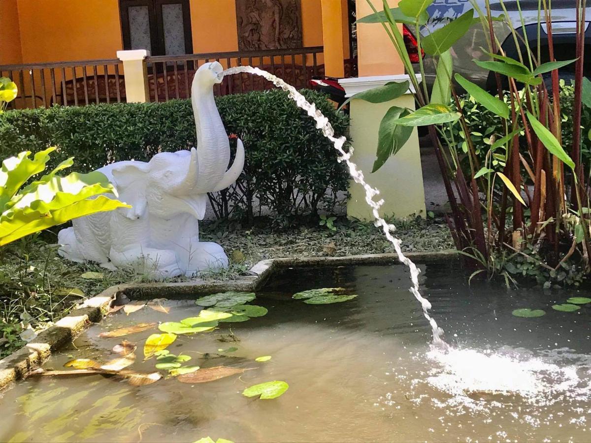 Villa Chaya Khao Lak Exterior foto